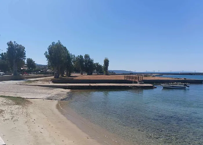 La Casa Di Kokkines * Plítra